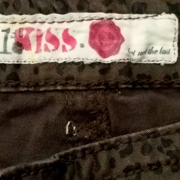 1st Kiss Lightweight Skinny Jeans - Picture 6 of 8